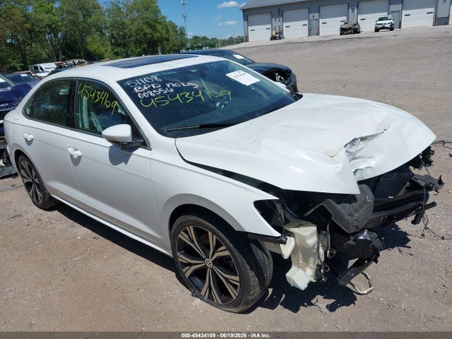 Aukcja sprzedaży 2022 Volkswagen Passat 2.0t Se, vin: 1VWSA7A35NC008556, numer aukcji: 45434109