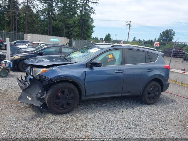 2T3BFREV0EW216238 Toyota RAV4 LE