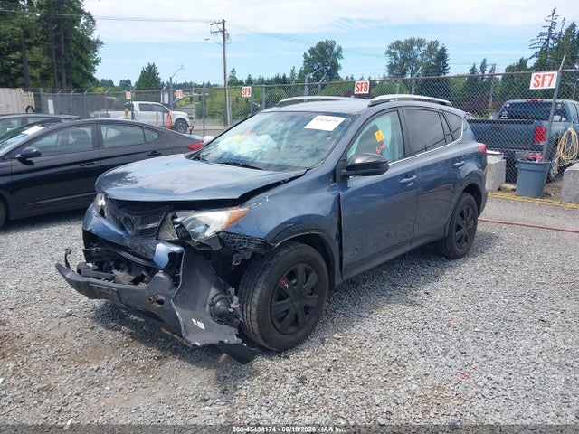 2T3BFREV0EW216238 Toyota RAV4 LE