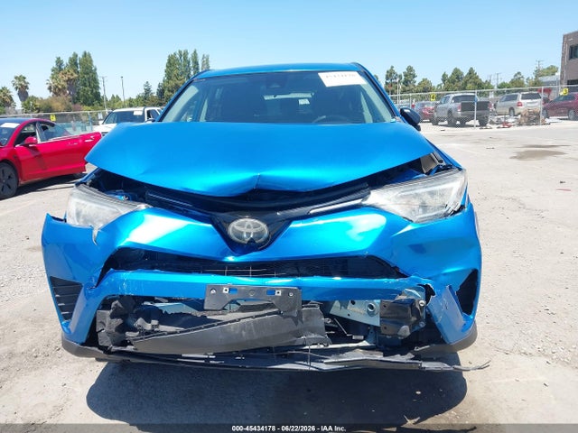 Toyota RAV4 LE 2018 2T3ZFREV3JW440306 Image 12