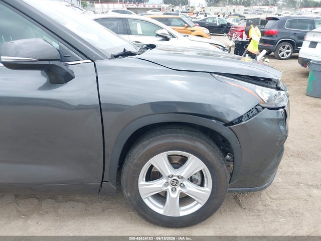 Toyota Highlander Le/xle/xse/limited/platinum 2024 5TDKDRAH4RS529757 Image 17