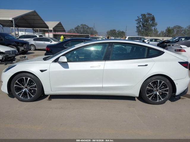 2023 Tesla Model 3 მანქანა იყიდება აუქციონზე, vin: 5YJ3E1EA7PF550703, აუქციონის ნომერი: 45434220