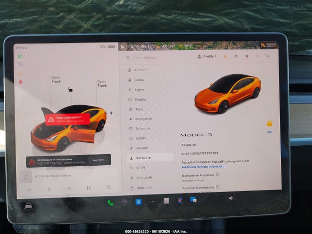2023 Tesla Model 3 მანქანა იყიდება აუქციონზე, vin: 5YJ3E1EA7PF550703, აუქციონის ნომერი: 45434220