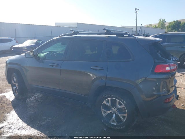 2016 Jeep Cherokee Trailhawk მანქანა იყიდება აუქციონზე, vin: 1C4PJMBS6GW163177, აუქციონის ნომერი: 45434236