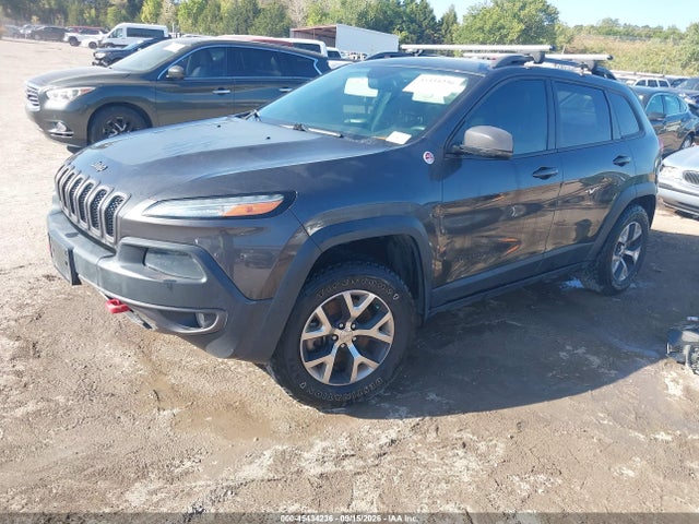 2016 Jeep Cherokee Trailhawk მანქანა იყიდება აუქციონზე, vin: 1C4PJMBS6GW163177, აუქციონის ნომერი: 45434236
