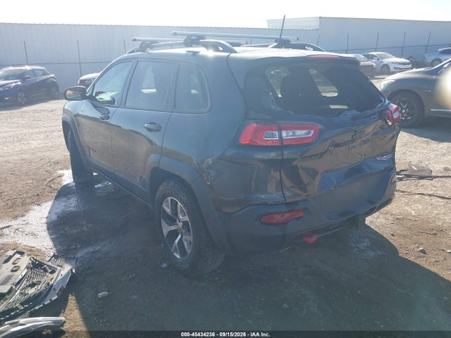 2016 Jeep Cherokee Trailhawk მანქანა იყიდება აუქციონზე, vin: 1C4PJMBS6GW163177, აუქციონის ნომერი: 45434236