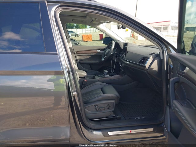 45434250 :رقم المزاد ، WA1EAAFY3P2143328 vin ، 2023 Audi Q5 Premium Plus 45 Tfsi S Line Quattro مزاد بيع