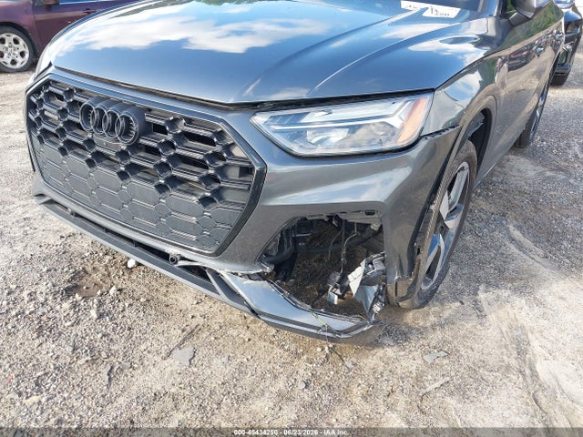 45434250 :رقم المزاد ، WA1EAAFY3P2143328 vin ، 2023 Audi Q5 Premium Plus 45 Tfsi S Line Quattro مزاد بيع