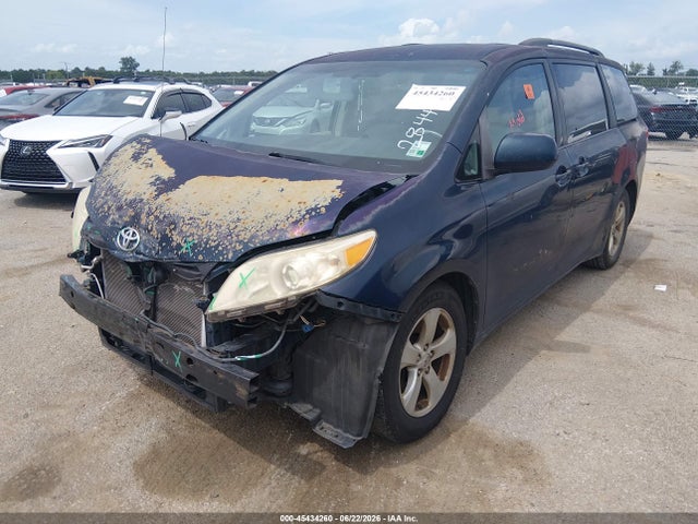 Продаж на аукціоні авто 2011 Toyota Sienna Le V6, vin: 5TDKK3DC8BS069284, номер лоту: 45434260