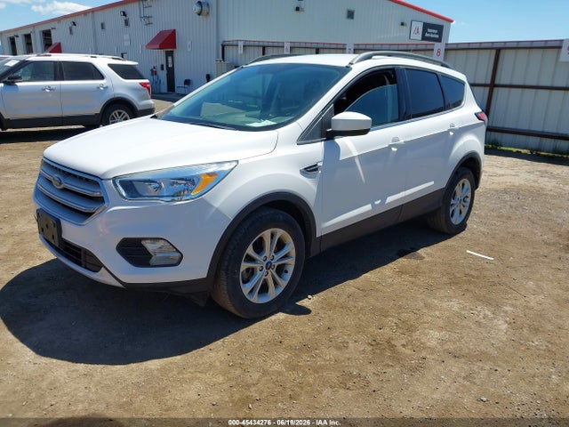 Ford ESCAPE SE 2018 1FMCU9GD0JUD08774 Image 2