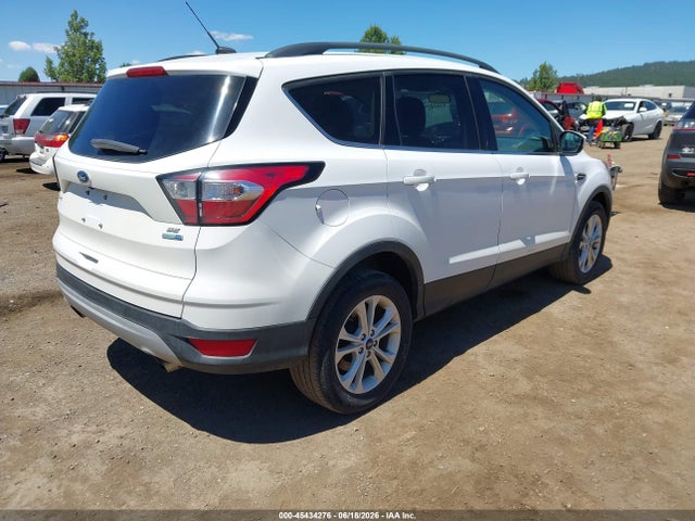 Ford ESCAPE SE 2018 1FMCU9GD0JUD08774 Image 4