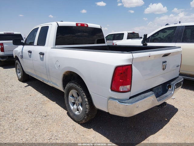 1C6RR7FG9PS539331 RAM 1500 Classic Tradesman 4x4 6&#039;4 Box
