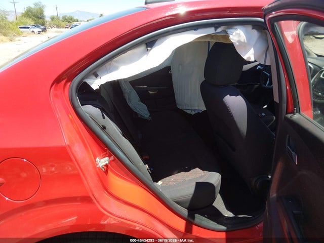1G1JD5SB2K4112758 Chevrolet Sonic Lt Auto