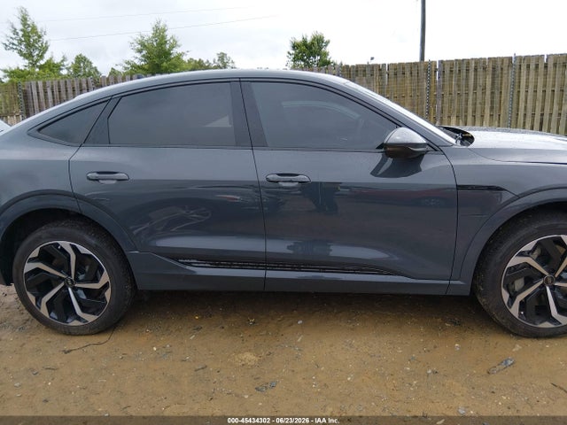WA1CABGE4RB011070 Audi Q8 E-tron S Line Premium Plus Quattro