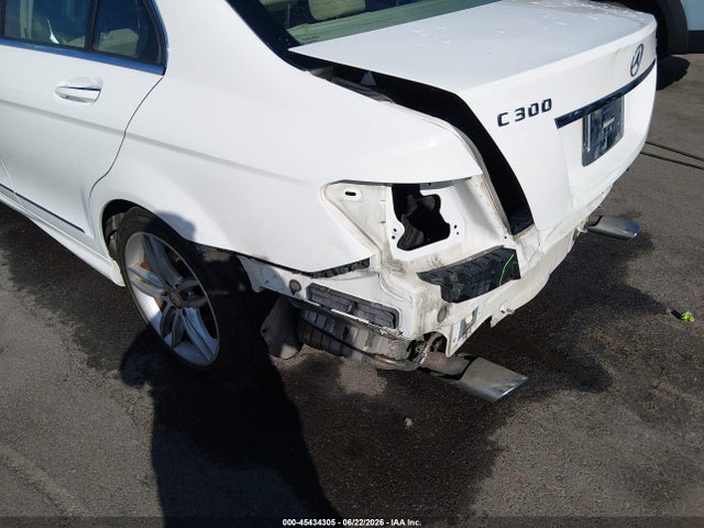 WDDGF8AB9EA961392 Mercedes-Benz C 300 Sport 4matic