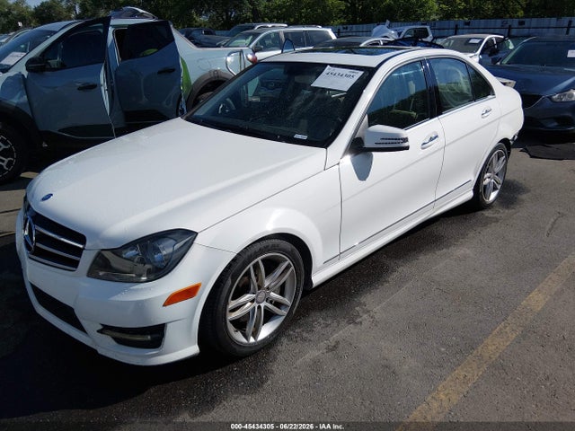 WDDGF8AB9EA961392 Mercedes-Benz C 300 Sport 4matic