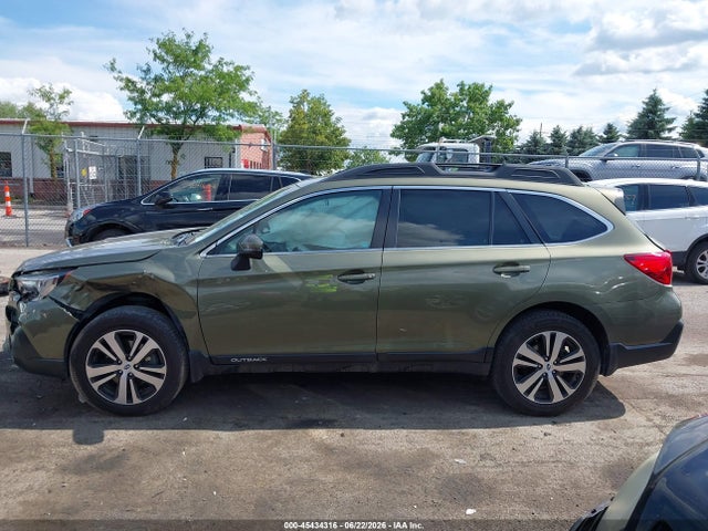 Продаж на аукціоні авто 2018 Subaru Outback 2.5i Limited, vin: 4S4BSANC7J3290602, номер лоту: 45434316