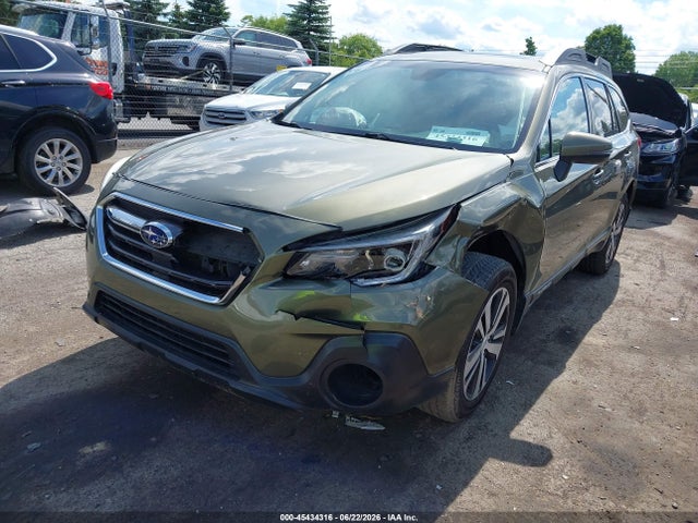 Продаж на аукціоні авто 2018 Subaru Outback 2.5i Limited, vin: 4S4BSANC7J3290602, номер лоту: 45434316