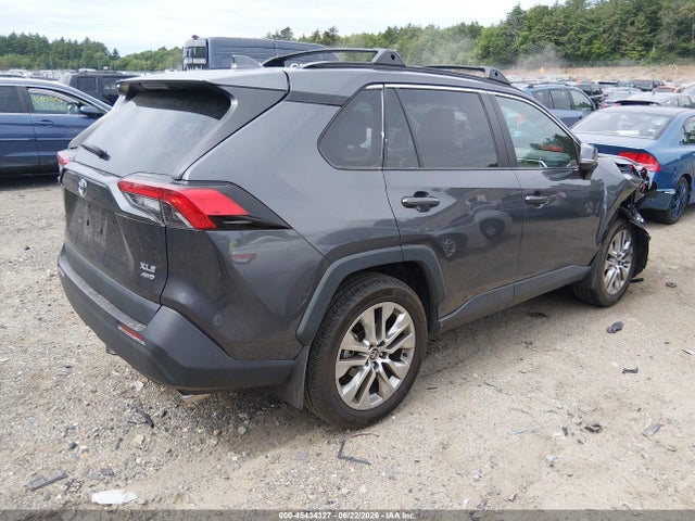 Toyota Rav4 Xle Premium 2023 2T3A1RFV3PC381536 Image 4