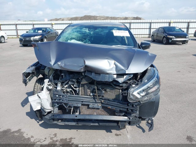 2024 Nissan Versa 1.6 Sr მანქანა იყიდება აუქციონზე, vin: 3N1CN8FV6RL829917, აუქციონის ნომერი: 45434337