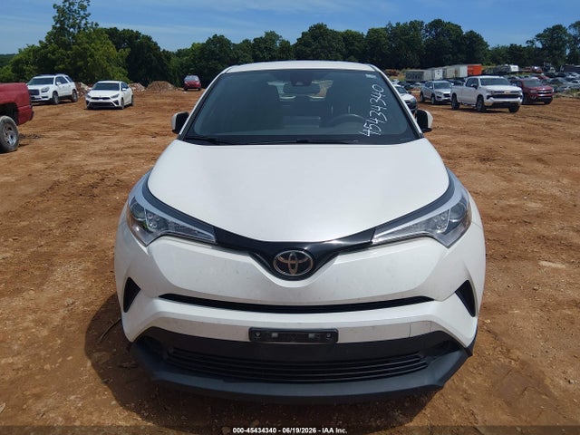 JTNKHMBX9K1028388 Toyota C-HR XLE