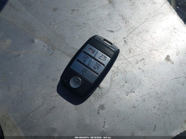 KIA Sedona Sx 2016 KNDMC5C16G6126090 Image 11