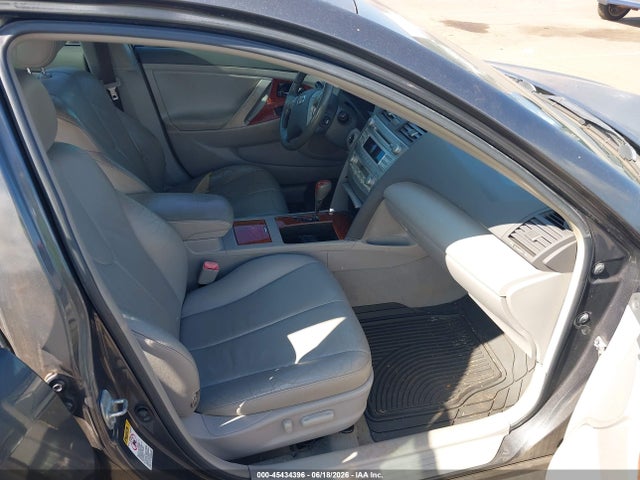 2010 Toyota Camry Hybrid მანქანა იყიდება აუქციონზე, vin: 4T1BB3EK2AU123853, აუქციონის ნომერი: 45434396