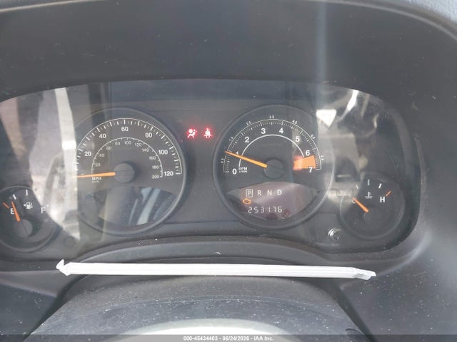 Продажа на аукционе авто 2015 Jeep Compass Sport, vin: 1C4NJCBA6FD124480, номер лота: 45434403