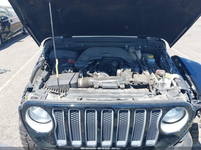 1C4HJXEG1LW135097 Jeep Wrangler Unlimited Sahara