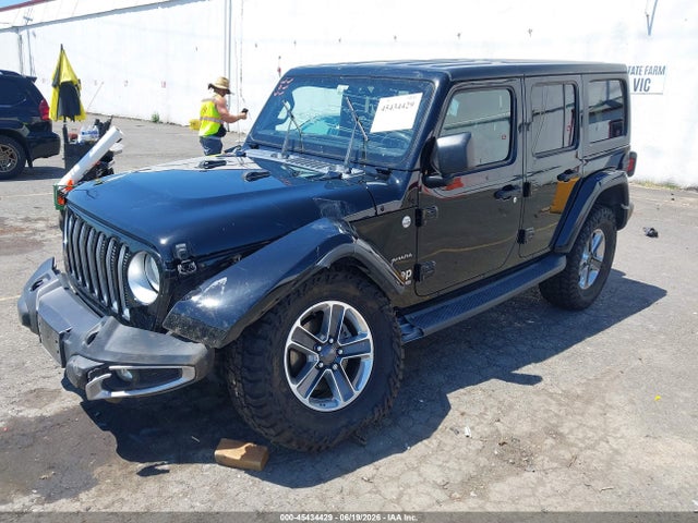 1C4HJXEG1LW135097 Jeep Wrangler Unlimited Sahara