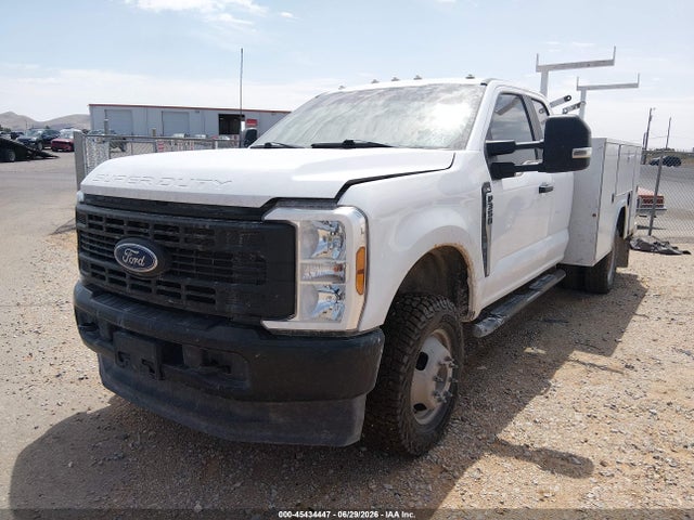 2024 Ford F-350 Chassis Lariat/xl/xlt მანქანა იყიდება აუქციონზე, vin: 1FD8X3HN6REE69055, აუქციონის ნომერი: 45434447