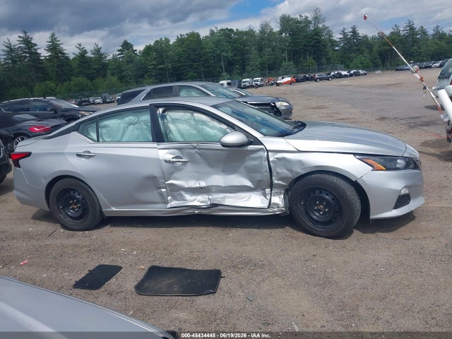 1N4BL4BV2NN352402 Nissan Altima S Fwd