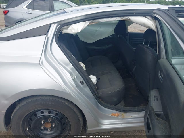 1N4BL4BV2NN352402 Nissan Altima S Fwd