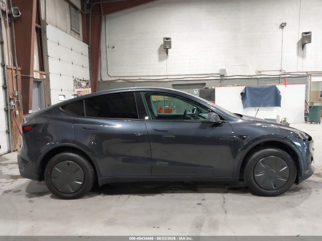 Продажа на аукционе авто 2026 Tesla Model Y Premium Rear-wheel Drive/rear-wheel Drive, vin: 7SAYGDED1TA706496, номер лота: 45434466