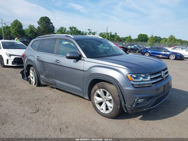 2018 Volkswagen Atlas 3.6l V6 Se/3.6l V6 Se W/technology მანქანა იყიდება აუქციონზე, vin: 1V2DR2CA6JC590808, აუქციონის ნომერი: 45434473