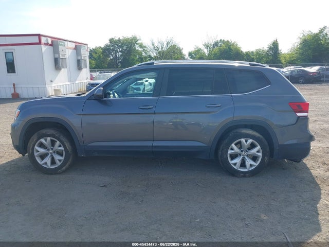 2018 Volkswagen Atlas 3.6l V6 Se/3.6l V6 Se W/technology მანქანა იყიდება აუქციონზე, vin: 1V2DR2CA6JC590808, აუქციონის ნომერი: 45434473