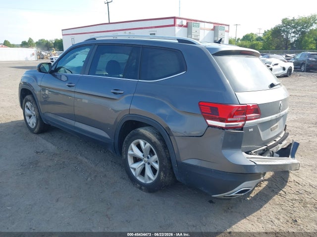 2018 Volkswagen Atlas 3.6l V6 Se/3.6l V6 Se W/technology მანქანა იყიდება აუქციონზე, vin: 1V2DR2CA6JC590808, აუქციონის ნომერი: 45434473