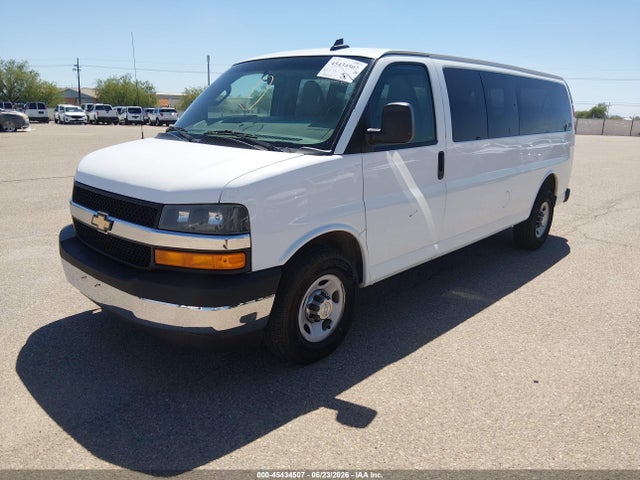 Chevrolet Express 3500 Lt 2017 1GAZGPFF9H1226222 Image 2
