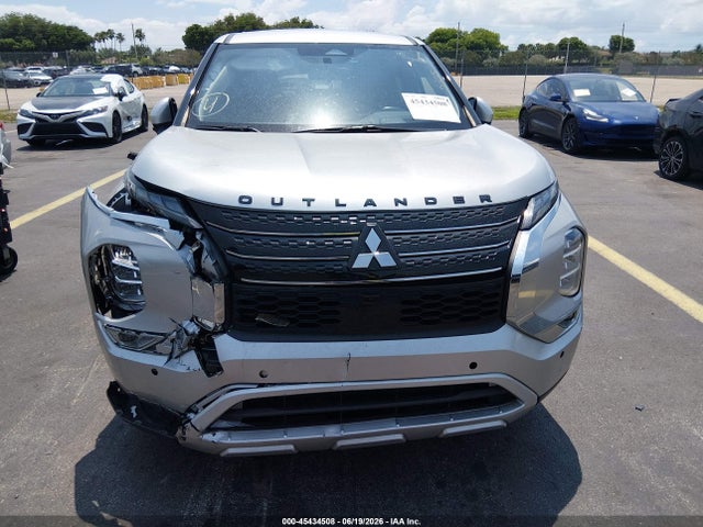45434508 :رقم المزاد ، JA4J3VA83RZ005905 vin ، 2024 Mitsubishi Outlander Se 2.5 2wd مزاد بيع