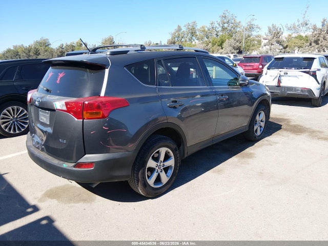 Toyota Rav4 Xle 2015 JTMWFREV9FJ047287 Image 4