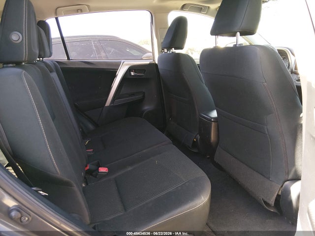 Toyota Rav4 Xle 2015 JTMWFREV9FJ047287 Image 8