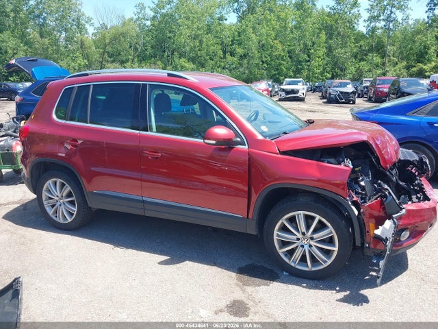 45434641 :رقم المزاد ، WVGBV3AX8EW120507 vin ، 2014 Volkswagen Tiguan Se مزاد بيع