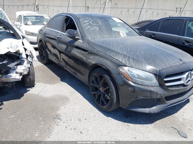2016 Mercedes-benz C 300 მანქანა იყიდება აუქციონზე, vin: 55SWF4JB1GU148670, აუქციონის ნომერი: 45434647