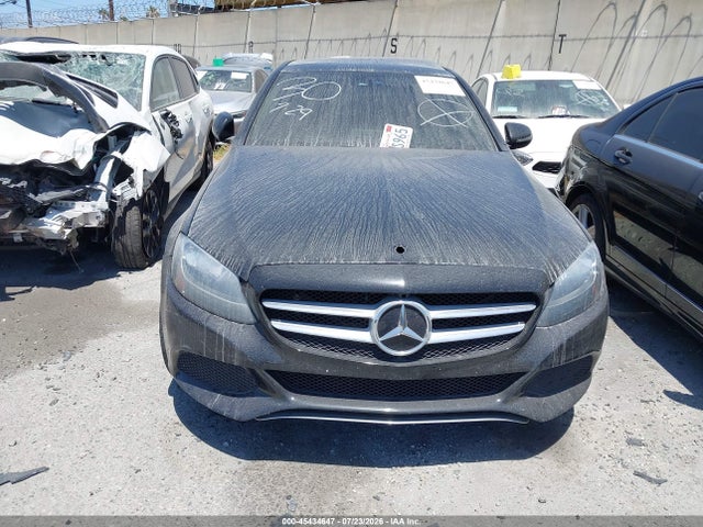 2016 Mercedes-benz C 300 მანქანა იყიდება აუქციონზე, vin: 55SWF4JB1GU148670, აუქციონის ნომერი: 45434647