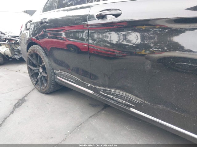 2016 Mercedes-benz C 300 მანქანა იყიდება აუქციონზე, vin: 55SWF4JB1GU148670, აუქციონის ნომერი: 45434647