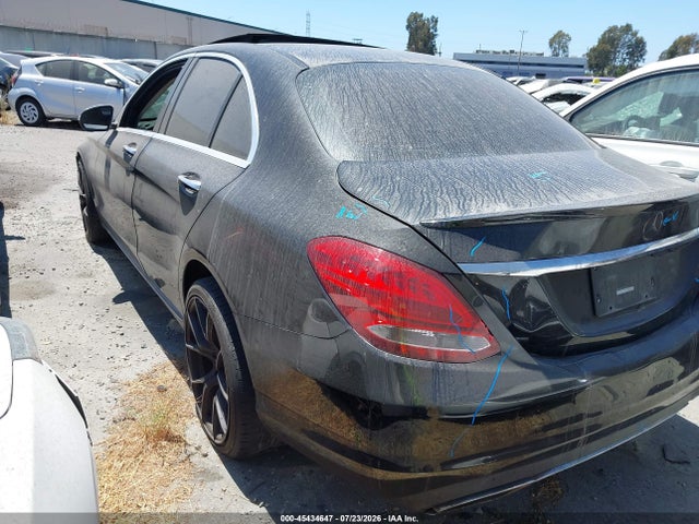 2016 Mercedes-benz C 300 მანქანა იყიდება აუქციონზე, vin: 55SWF4JB1GU148670, აუქციონის ნომერი: 45434647