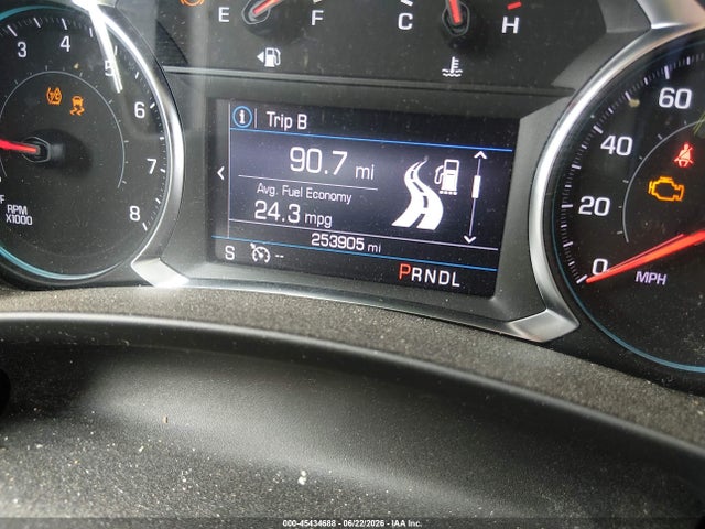 3GNAXUEV1NL310638 Chevrolet Equinox Awd Lt