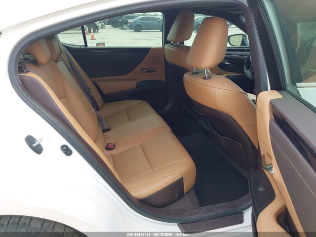 2020 Lexus Es 350 მანქანა იყიდება აუქციონზე, vin: 58ADZ1B13LU065042, აუქციონის ნომერი: 45434734