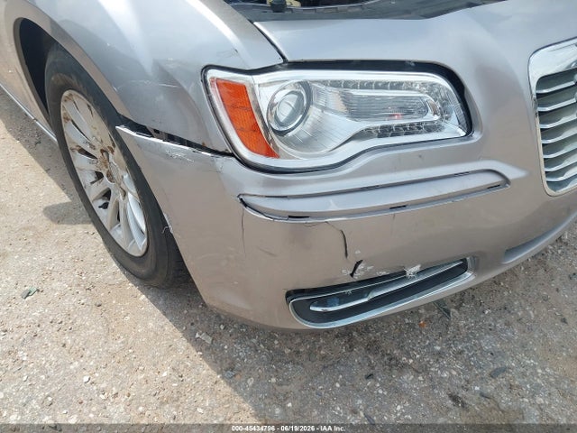 2013 Chrysler 300 Motown მანქანა იყიდება აუქციონზე, vin: 2C3CCAAGXDH626361, აუქციონის ნომერი: 45434796
