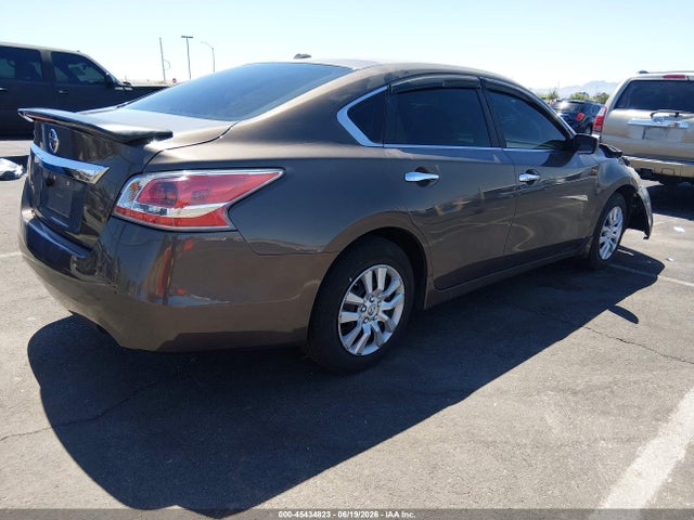 2015 Nissan Altima 2.5 S მანქანა იყიდება აუქციონზე, vin: 1N4AL3AP9FN880044, აუქციონის ნომერი: 45434823